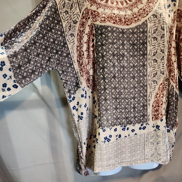 Johnny Was Boho Style Cream and Blue Patterned Blouse - Picture 3 of 10